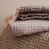 VINGA Lenox blanket - Brown