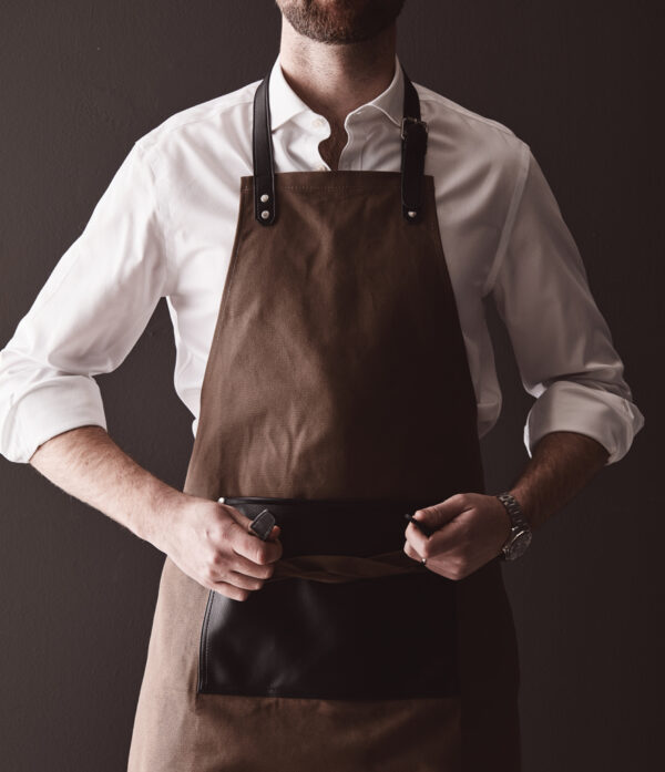 VINGA Casbas Apron - Brown