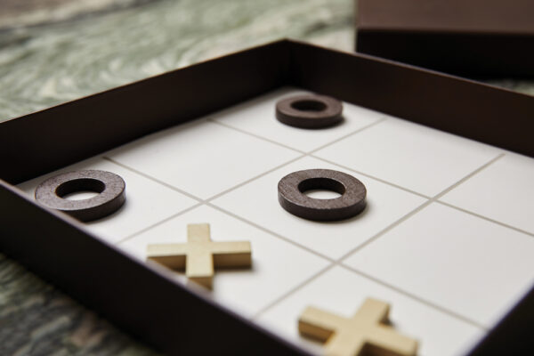 VINGA Criss-cross coffee table game - Home & Barware