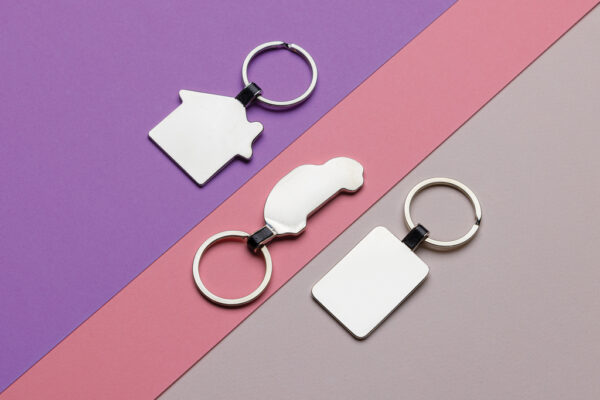 Recycled zinc alloy car keyring - Keyrings