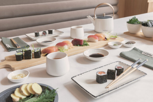 Ukiyo 8 pcs sushi dinner set - Home & Barware