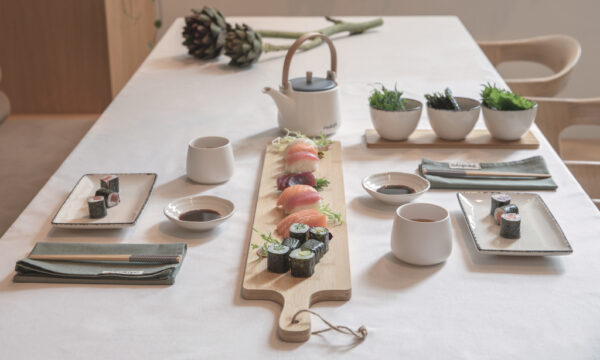 Ukiyo 8 pcs sushi dinner set - Home & Barware