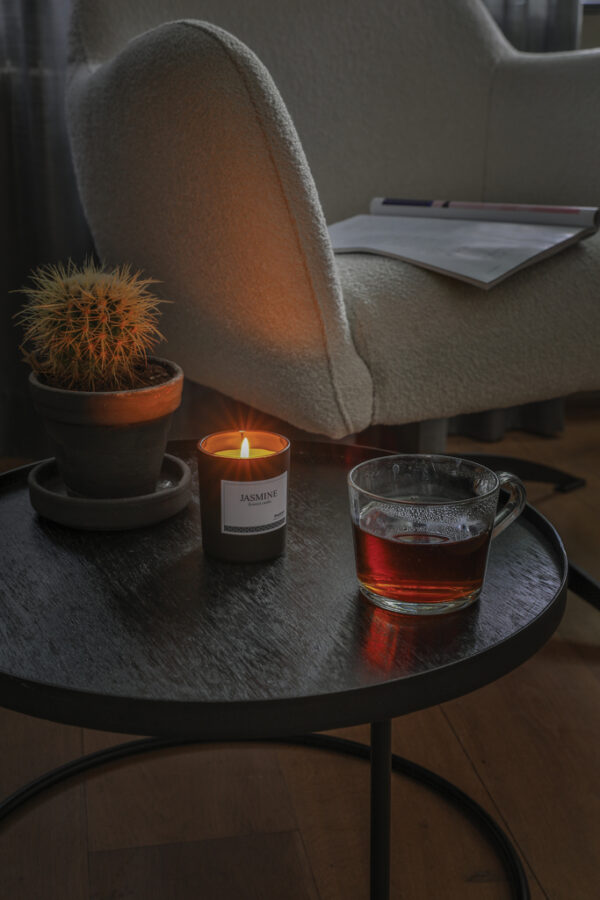 Ukiyo small scented candle in glass - Black