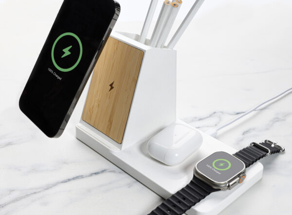 Ontario recycled plastic & bamboo 3-in-1 wireless charger - Chargers & Powerbanks