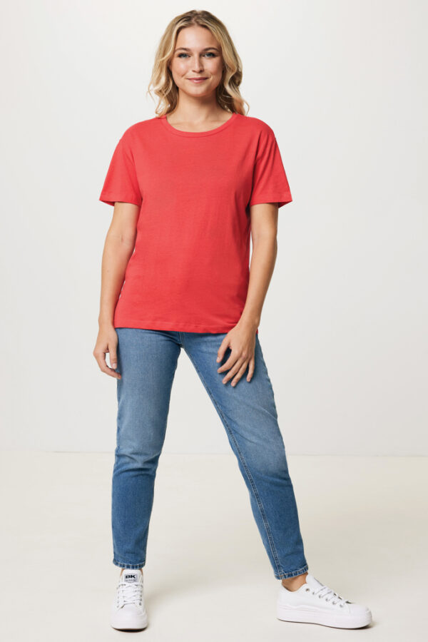 Iqoniq Yala women lightweight recycled cotton t-shirt - Luscious Red