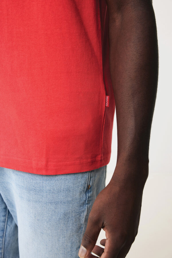 Iqoniq Bryce recycled cotton t-shirt - Luscious Red