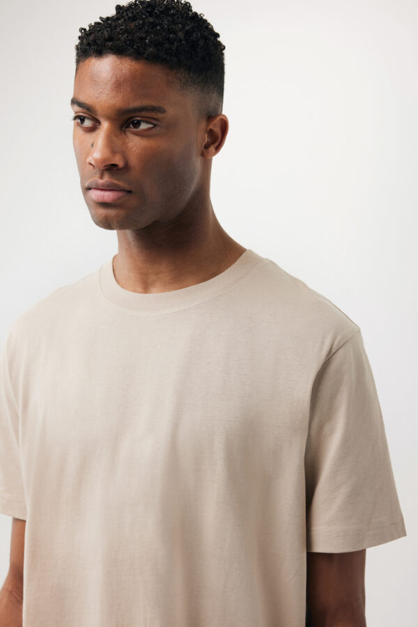 Iqoniq Kakadu relaxed recycled cotton t-shirt - Desert