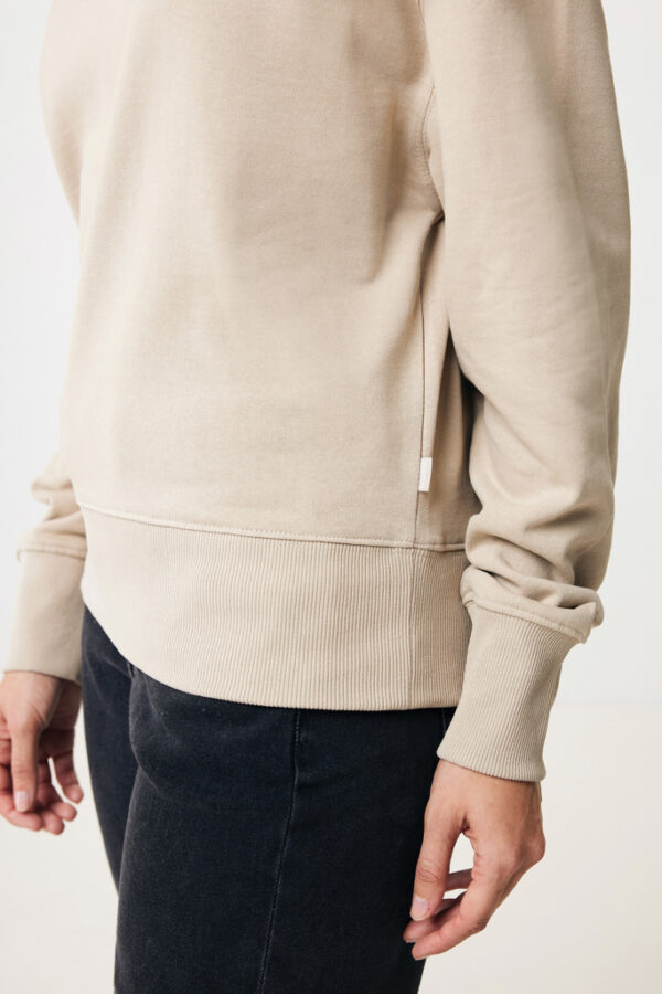 Iqoniq Kruger relaxed recycled cotton crew neck - Desert