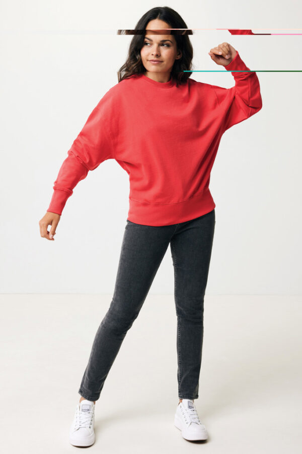 Iqoniq Kruger relaxed recycled cotton crew neck - Luscious Red