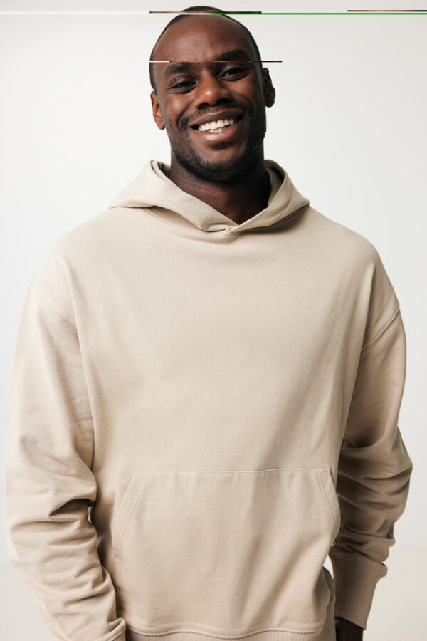 Iqoniq Yoho recycled cotton relaxed hoodie - Desert