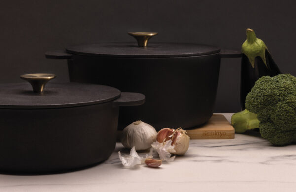 Ukiyo cast iron pan medium - Travel Cups