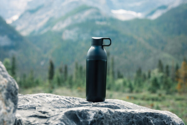 Flow RCS recycled stainless steel vacuum bottle - Black