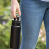 Leakproof vacuum on-the-go bottle with handle - Black